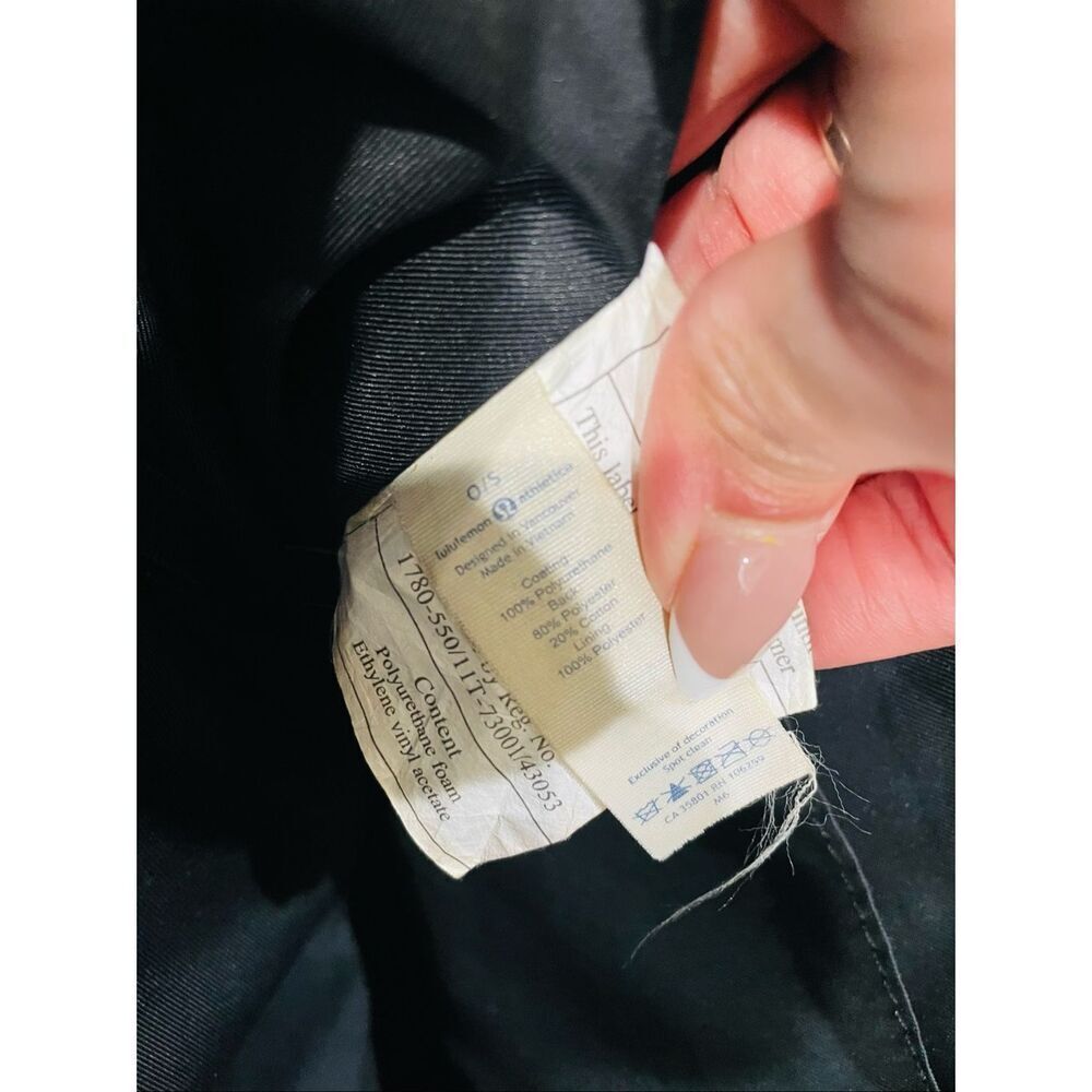 Lululemon All Day Tote Bag - Picture 7 of 14